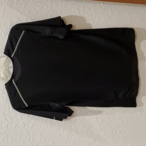 Nike Dri-Fit medium - Picture 3 of 9